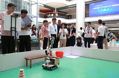 2025睿抗機器人開發者大賽陜西省賽在我校成功舉辦，數字文化創意軟件開發成亮點